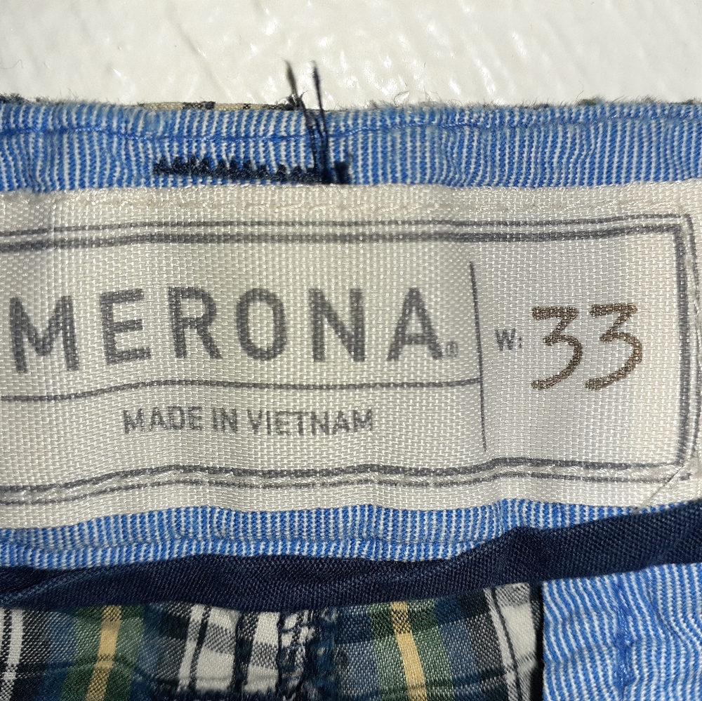 Shorts - Picture 4 of 4